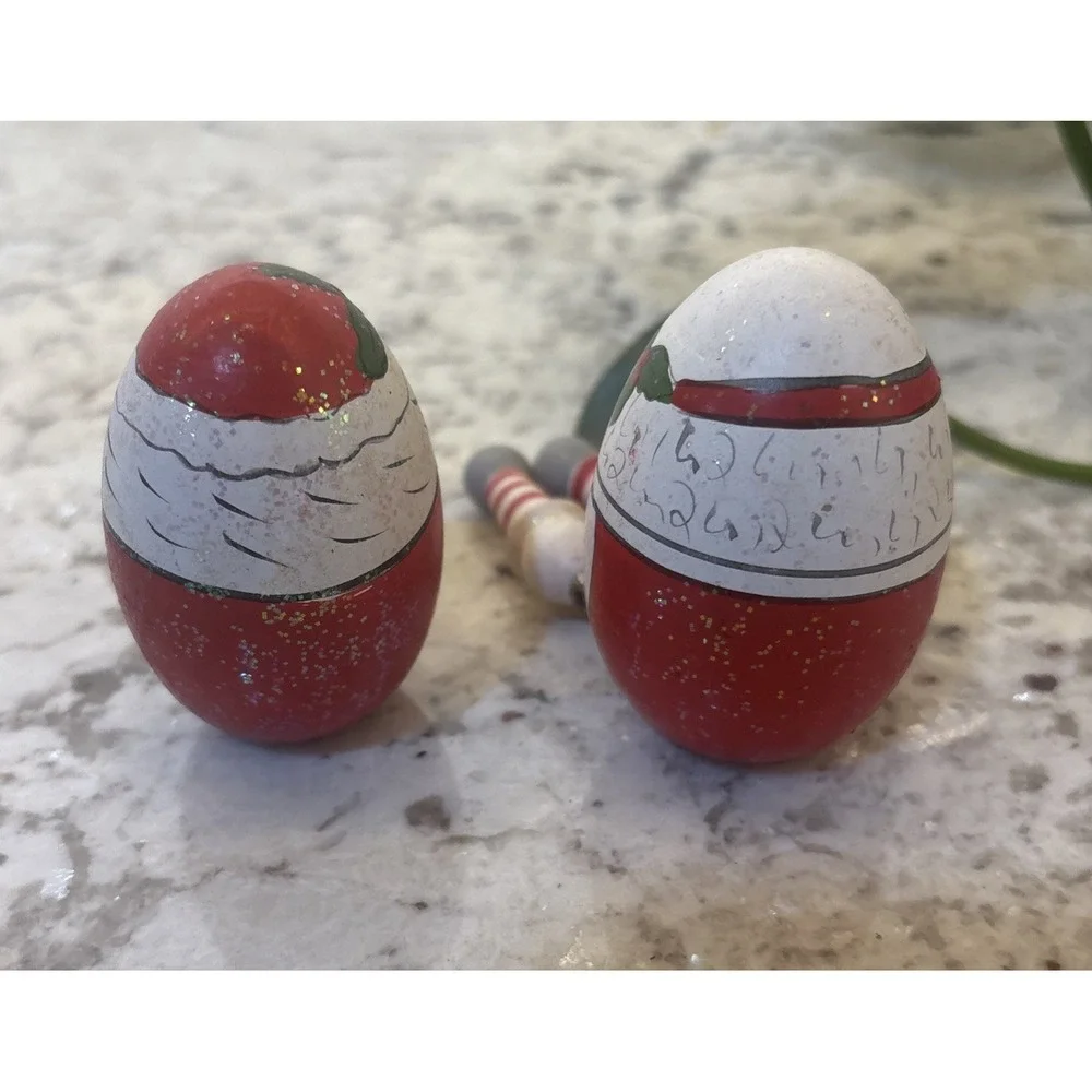 Folk Art Hand Painted Wood Santa And Mrs. Claus Egg Shelf Sitter Christmas Decor